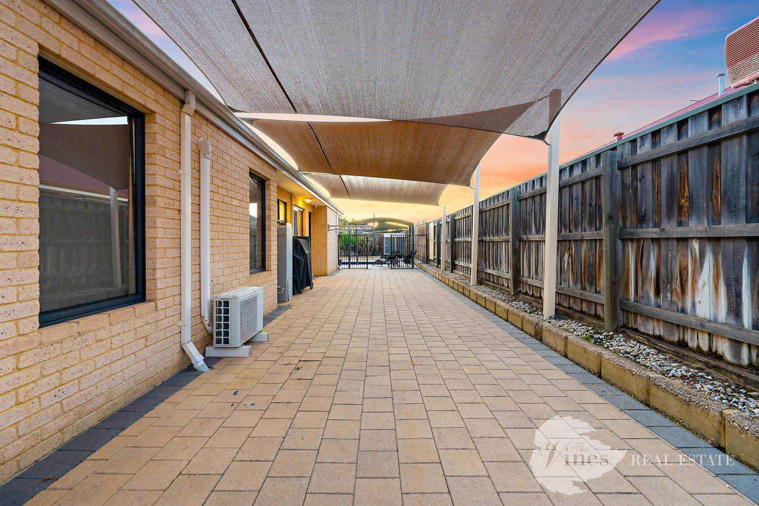 3 Bramley Terrace, The Vines - Image 1