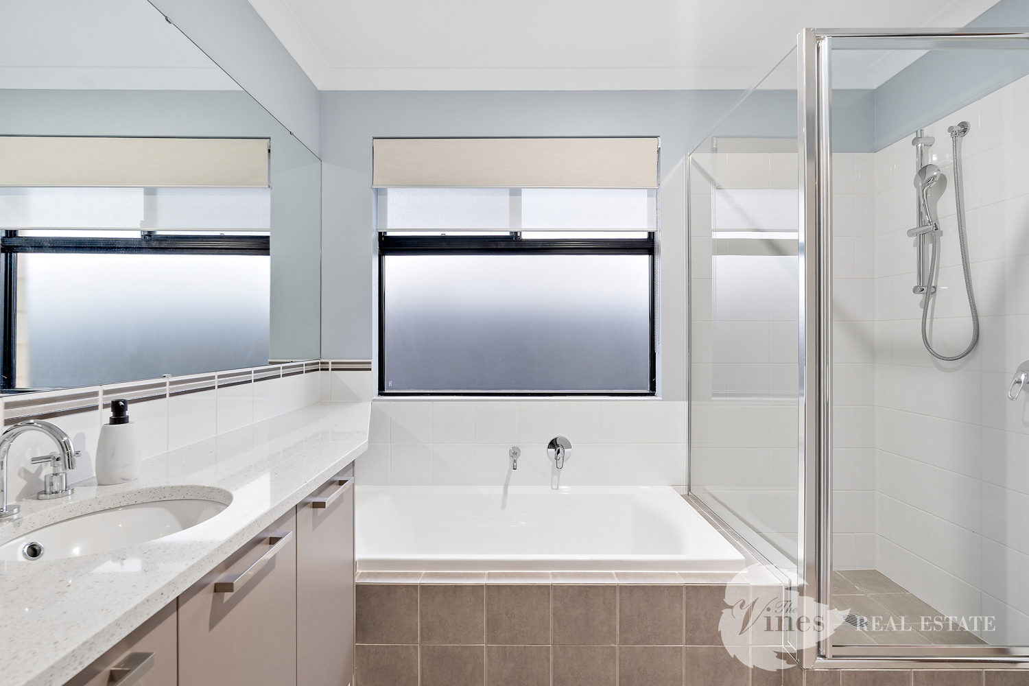 15 Marengo Close, Aveley - Thumbnail 8