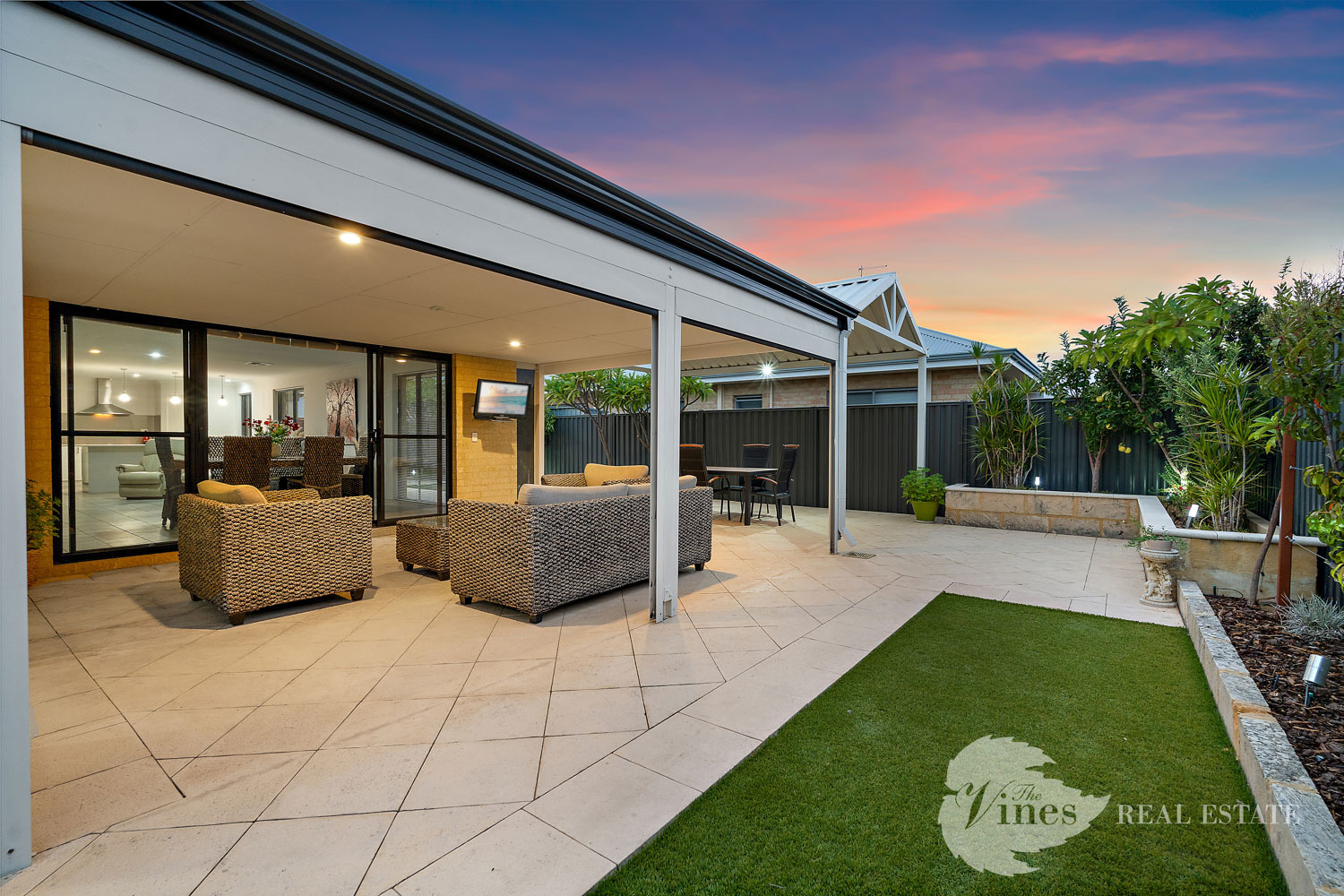 32 Carmen Circuit, The Vines - Thumbnail 5