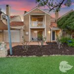 14 Lakefront Circle, The Vines, WA 6069