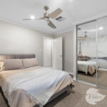6 Hodnet Bend, The Vines, WA 6069