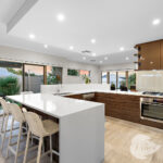 6 Hodnet Bend, The Vines, WA 6069