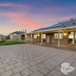 6 Hodnet Bend, The Vines, WA 6069
