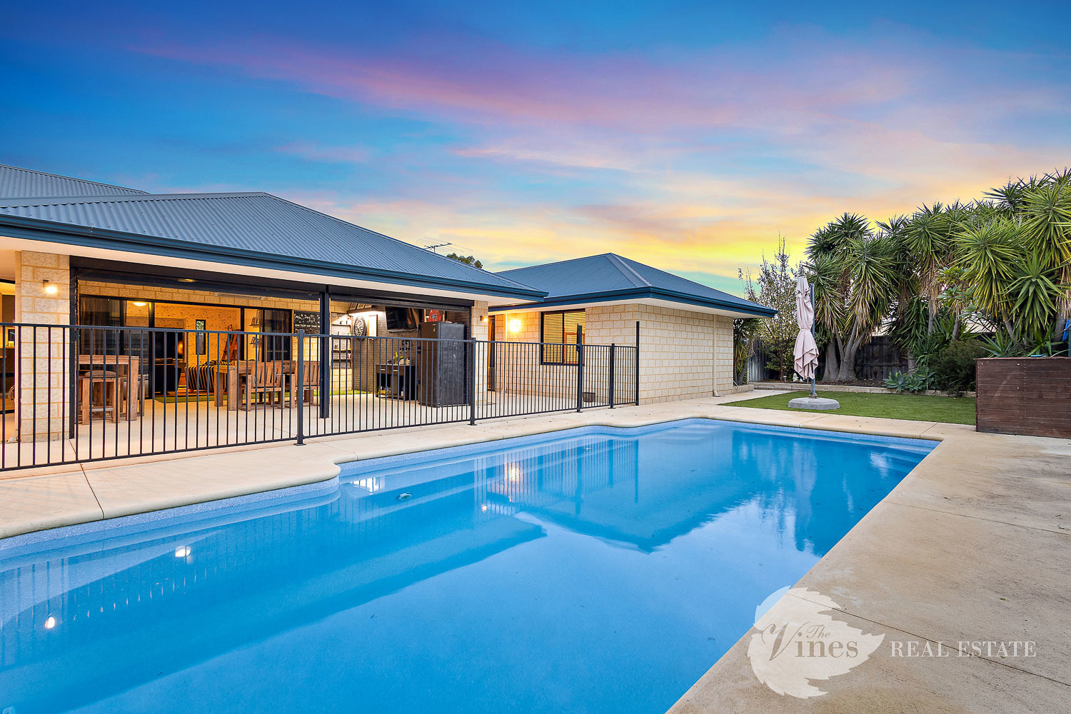 3 Muirfield Way, The Vines