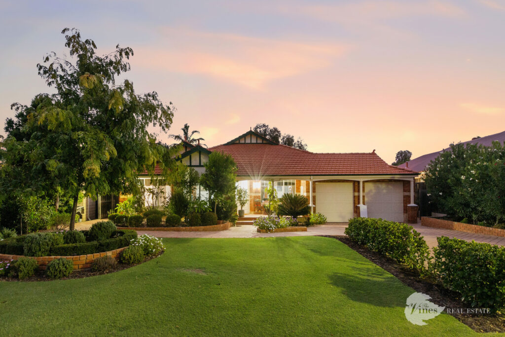 33 Sauvignon Avenue, The Vines, WA 6069