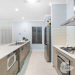 39 Pavilion Circle, The Vines, WA 6069
