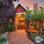 46 Hermitage Drive, The Vines