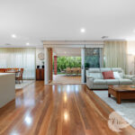 21 Ragly Way, The Vines