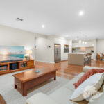21 Ragly Way, The Vines
