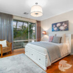 21 Ragly Way, The Vines