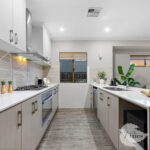 8 Bentall Way, The Vines