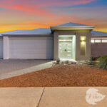 8 Bentall Way, The Vines