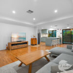 14 Pirianda Way, Aveley