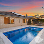 14 Pirianda Way, Aveley
