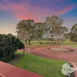 15 Sauvignon Avenue, The Vines