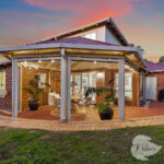 15 Sauvignon Avenue, The Vines