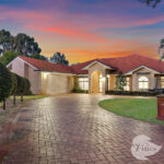 89 Taittinger Grove, The Vines