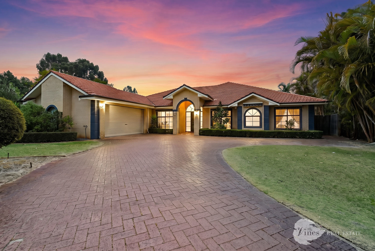 89 Taittinger Grove, The Vines