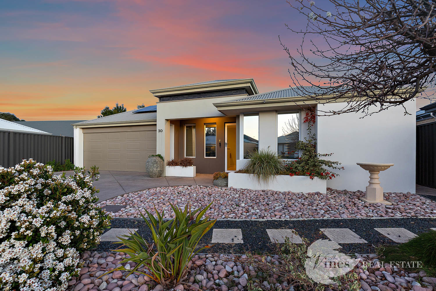 30 Dalmilling Drive, The Vines