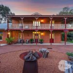 127 Ellen Brook Drive, The Vines