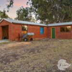 99 Apple Street, Upper Swan
